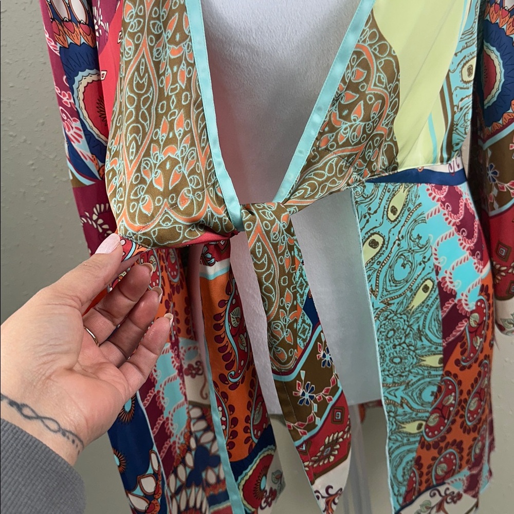 CAbi patchwork tie-front kimono or tunic, Style 914 parsley floral print size M - Picture 4 of 8